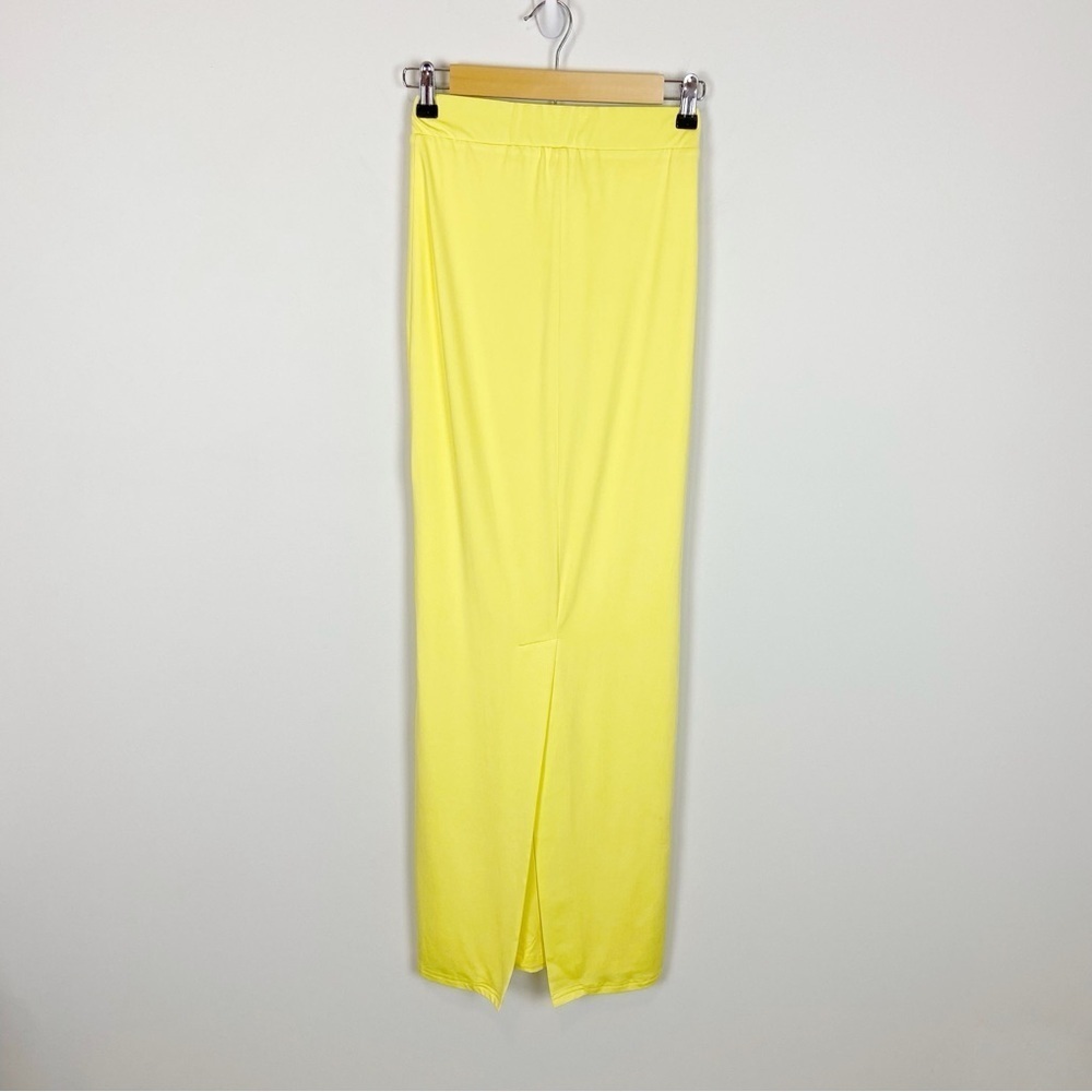 Superdown Raquel Skirt in Yellow Size XS - Picture 4 of 11